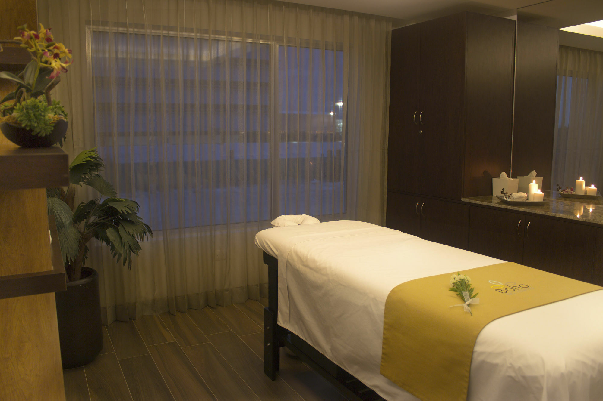 Hampton Inn By Hilton Merida Exterior photo